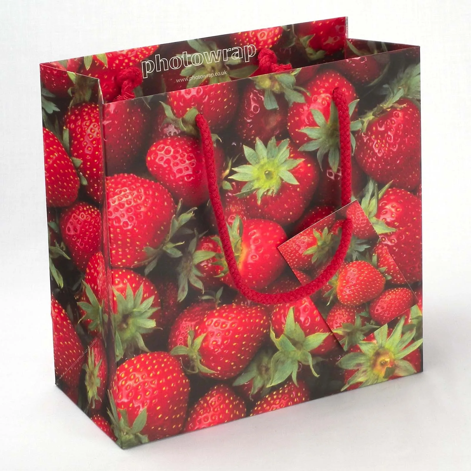 Strawberry Medium Gift bag x 6 Strawberry Medium Gift bag x 6